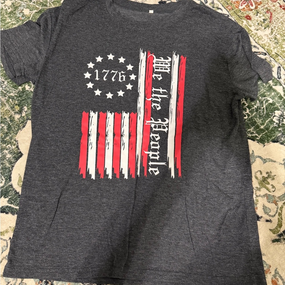 Patriotic Kids T-Shirt - Gray and Red